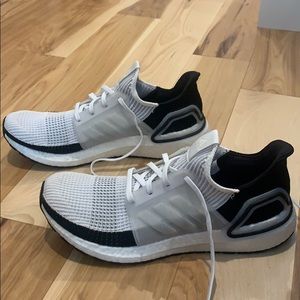 Adidas UltraBoost 19 Panda